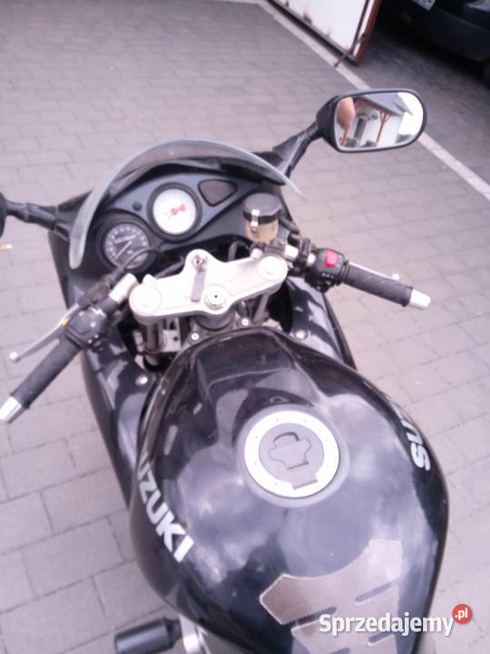 Sprzedam motocykl marki Suzuki turystyczny Suzuki