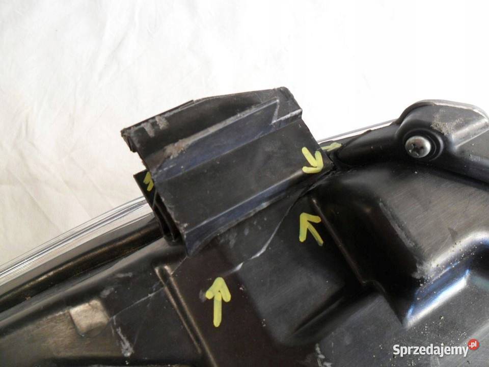 Reflektor Przód strona prawa Toyota CHR I Nowy Tomyśl