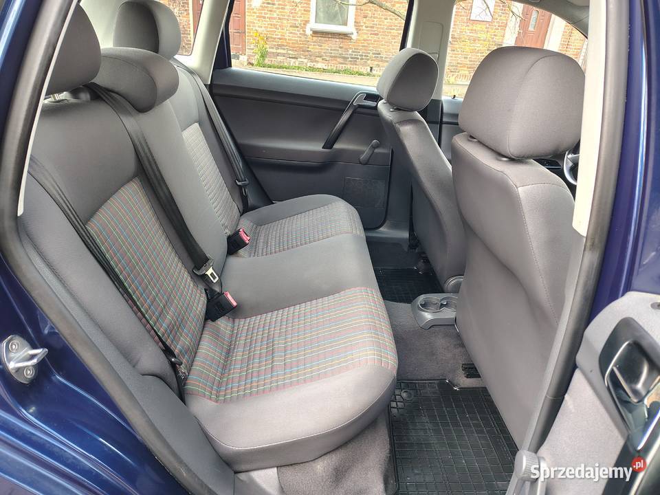 Volkswagen Polo IV LIFT 14 2005r 6500 Ostrołęka