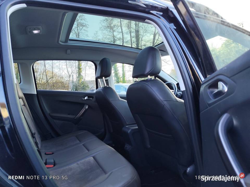 Peugeot 2008 16 hdi 92 Nawi Skóra Led Xenon nieuszkodzony Ostrowiec Świętokrzyski