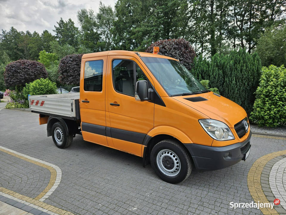 Mercedes Sprinter 22 CDi DOKA 6 osób 101 2200cm3 Skępe
