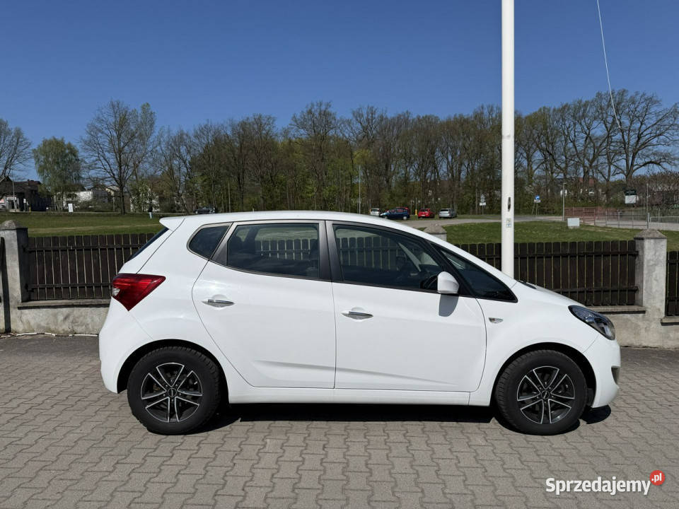Hyundai ix20 16 Crdi 110 swieżo zarejestrowany światła przeciwmgielne Bolesławiec sprzedam