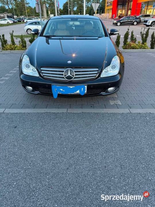 Mercedes-Benz 320