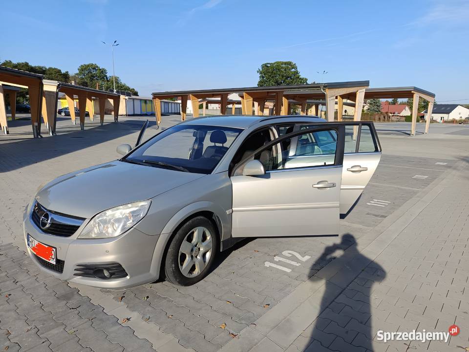 Sprzedam zadbany Opal Vectra C 19 CDTI 150 kombi podkarpackie