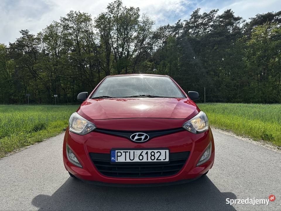 Hyundai i20 12 benzyna Klima Tempomat Światła i20