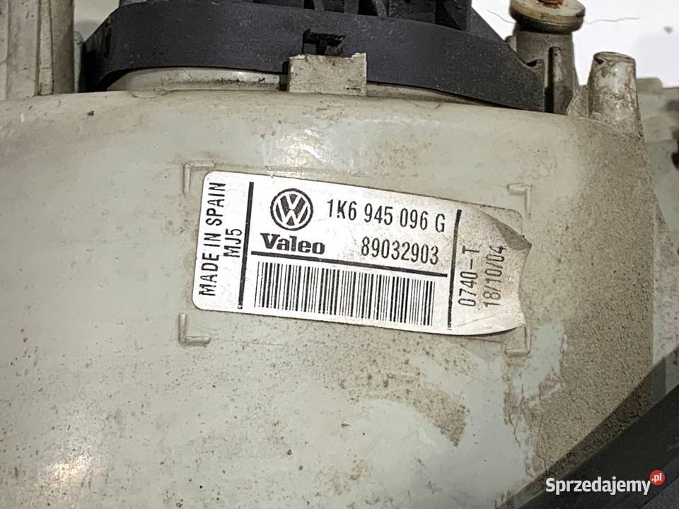LAMPA PRAWY TYŁ VW GOLF V 1K6945096G Hatchback
