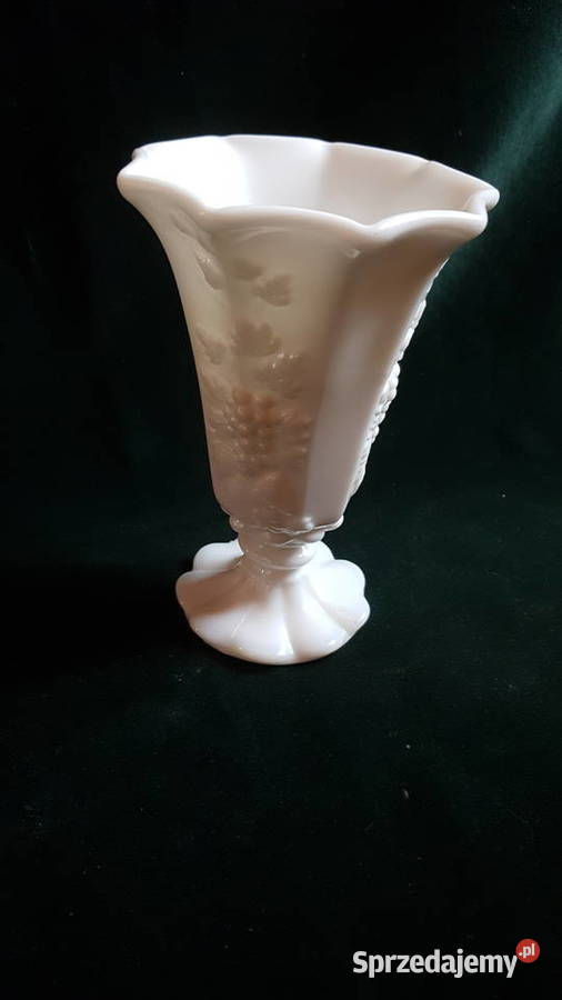 Westmoreland sygnowany wazonik że szkła latino Myszków