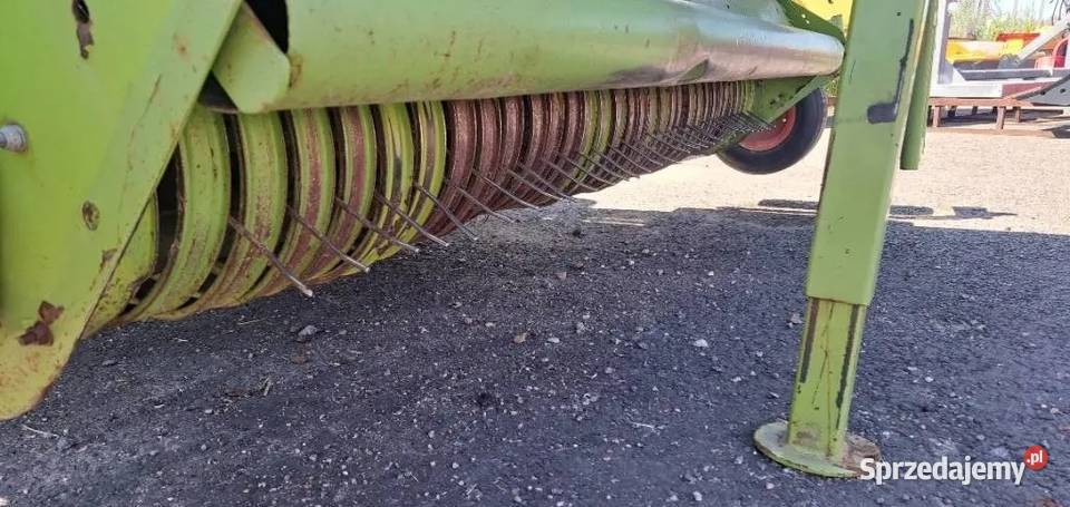 Claas Rollant 255 Prasa beluąca Claas