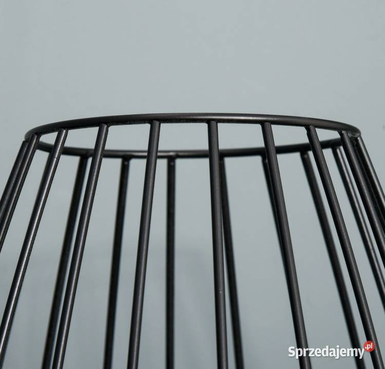 Lampa podłogowa z metalową podstawą z Pozostałe Brzesko