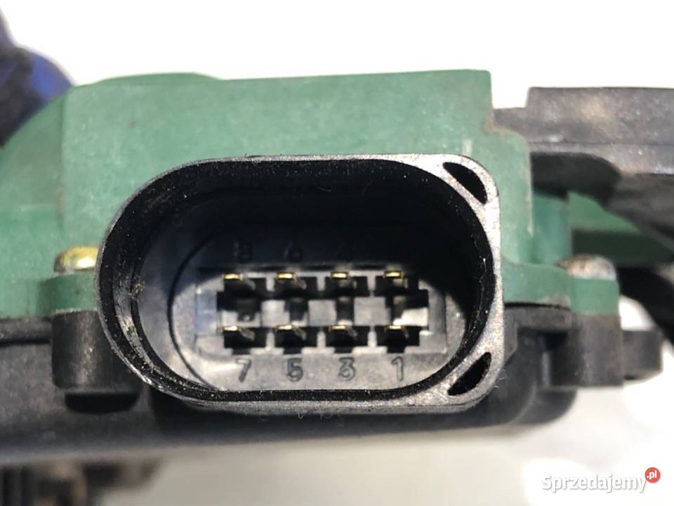 ZAMEK DRZWI LEWY PRZÓD VW PASSAT B5 FL Hatchback Zamki, wkładki i kluczyki podkarpackie