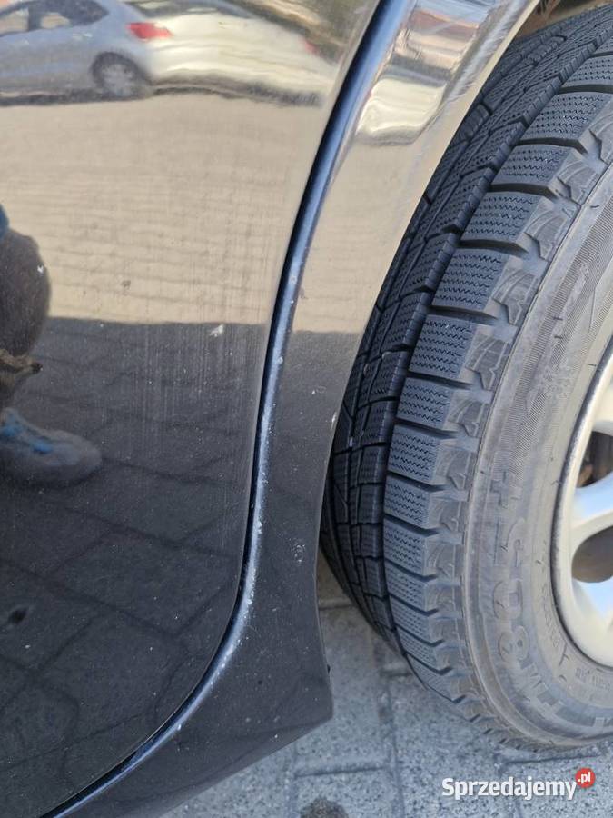 Syndyk sprzeda samochód osobowy Alfa Romeo 147 uszkodzony Kraków