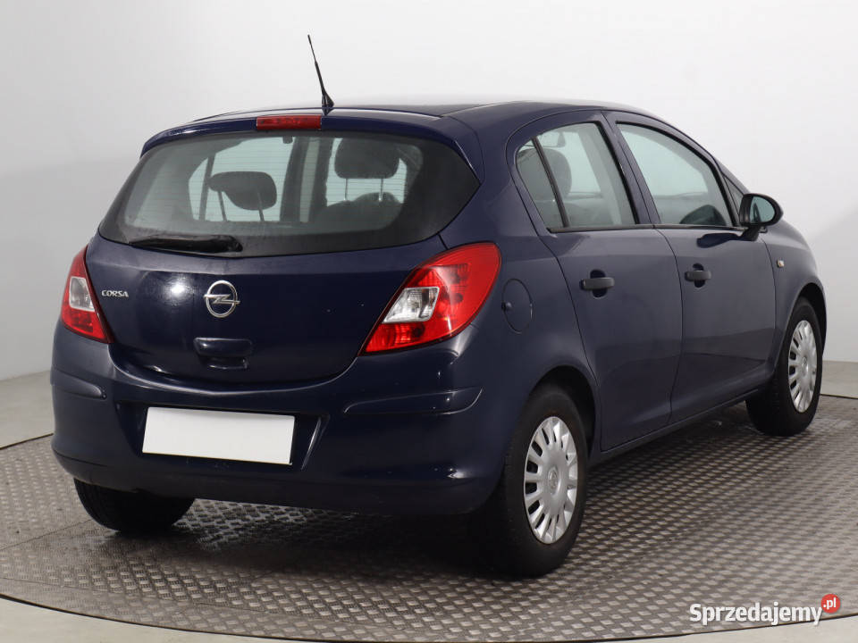 Opel Corsa 12 Hatchback
