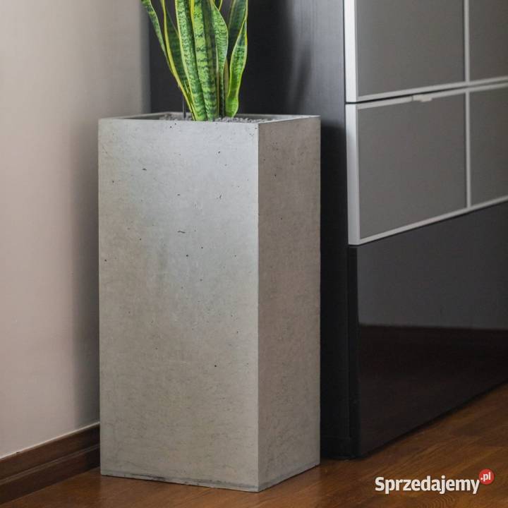 DONICA Betonowa 31x25x63 Na Kwiaty Donice małopolskie Gdów
