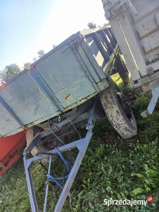 Przyczepa 2 osiowa sztywna sanok autosan Maszyny rolnicze sprzedam