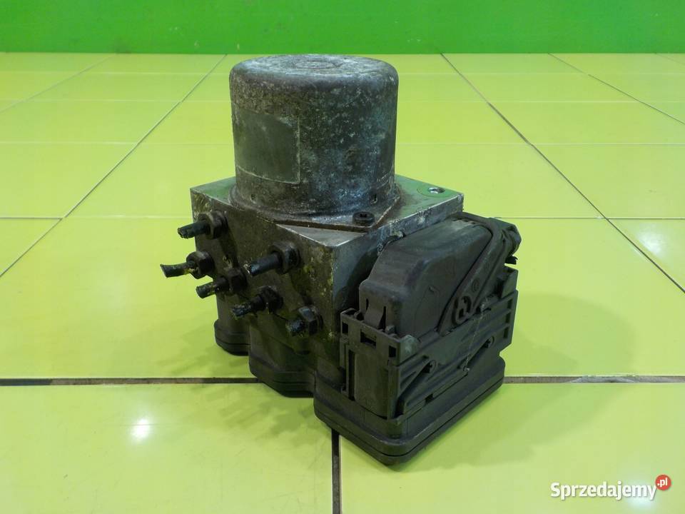 KIA SPORTAGE II 20 CRDI 08r 5D pompa ABS