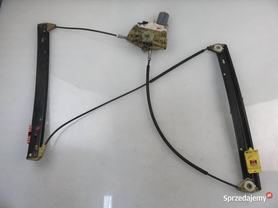PODNOŚNIK SZYBY PRAWY PRZEDNI AUDI A6 C6