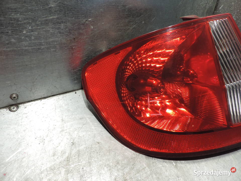 LAMPA LEWY TYŁ HYUNDAI GETZ FL Nowy Sącz