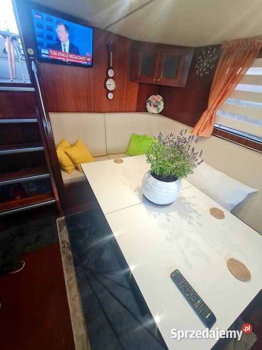 Uwaga dom na wodzie łódź motorowa hauseboat 2 warmińsko-mazurskie Mikołajki