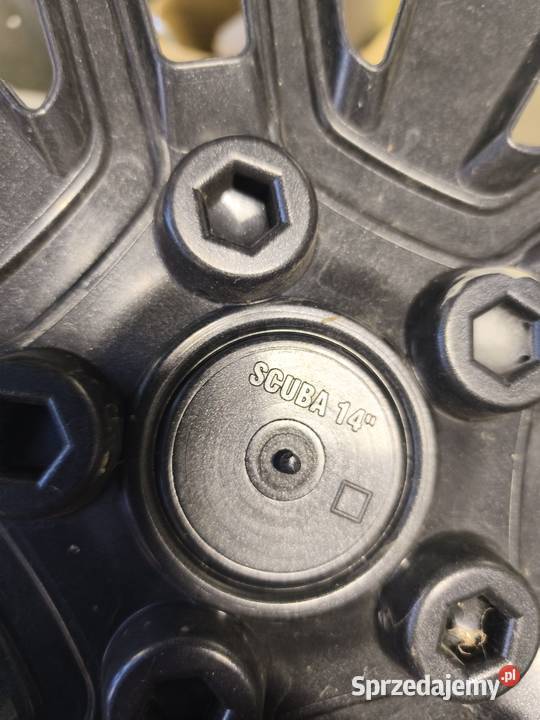 Kołpaki 14 praktycznie nowe sprzedam