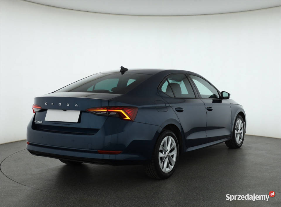Skoda Octavia 15 TSI Piaseczno sprzedam