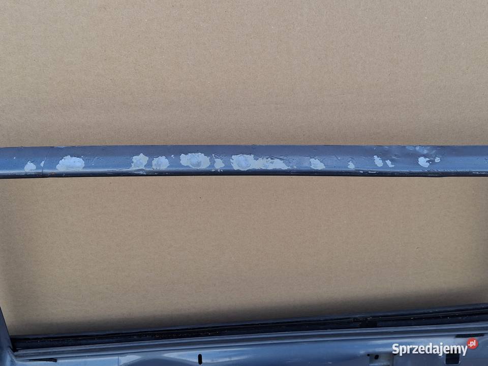 RENAULT MEGANE II DRZWI PRAWY TYŁ PRAWE TYLNE osobowe Bieleń