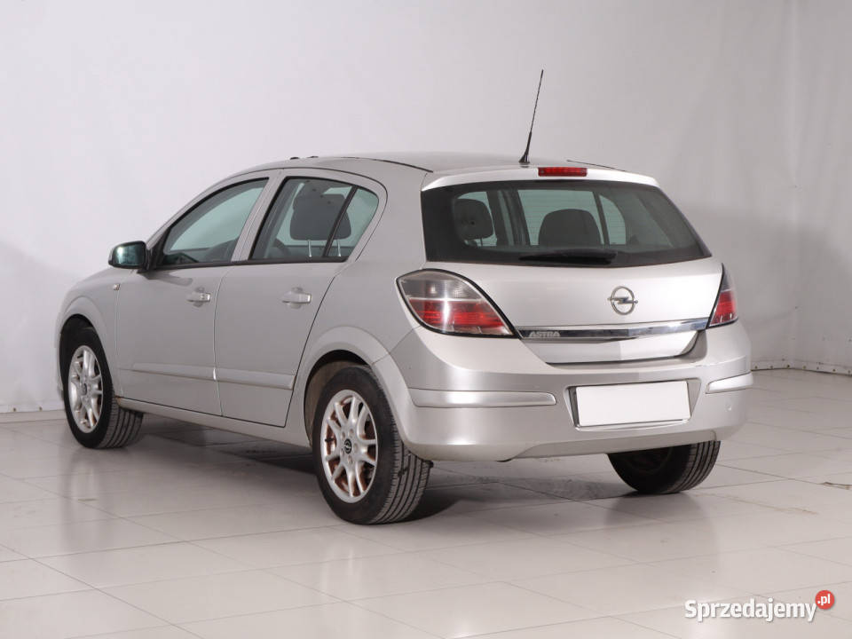 Opel Astra 14 16V manualna