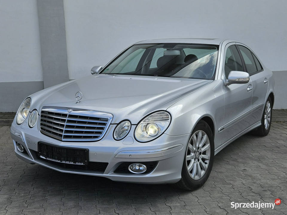 Mercedes E 220 Wzorowy stan Bez korozji Full isofix Rybnik
