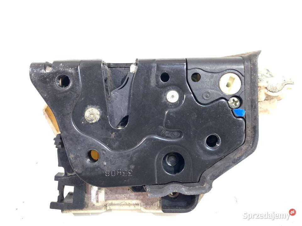 ZAMEK DRZWI PRAWY PRZÓD AUDI A4 B8 Kombi Części samochodowe