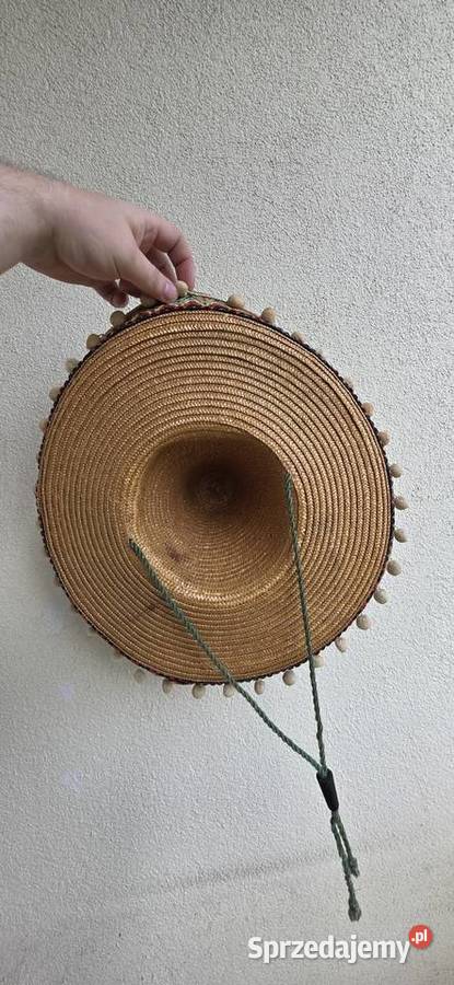Sprzedam meksykańskie Sombrero z Pomponami Dla Dziecka sprzedam