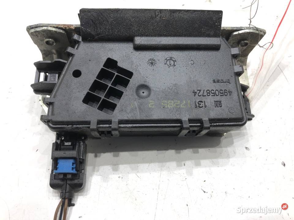 ZAMEK KLAPY TYŁ OPEL ASTRA H Hatchback 13117285