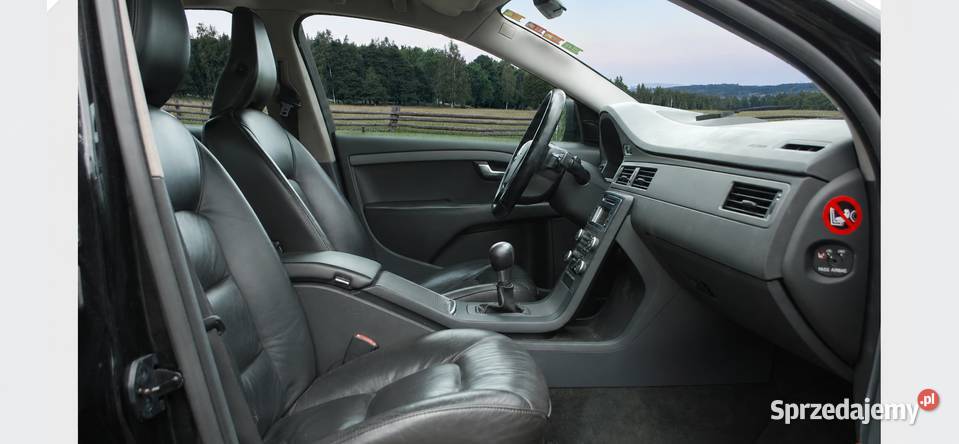 Sprzedam Volvo V70 manualna Samochody osobowe Jelenia Góra