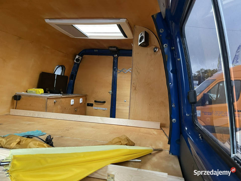GAZ Gazela Gaz Gazelle Kamper furgon 4X4 benzyna immobilizer Syców
