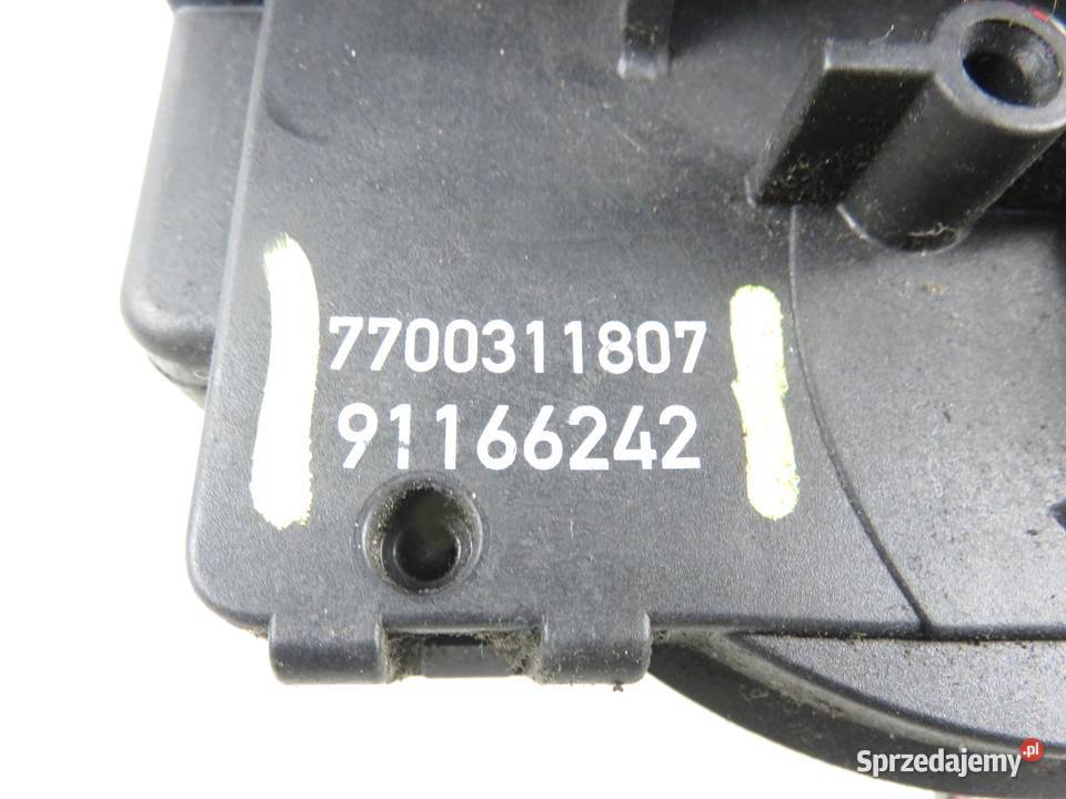 ZAMEK LEWY PRZEDNI OPEL VIVARO A 91166242