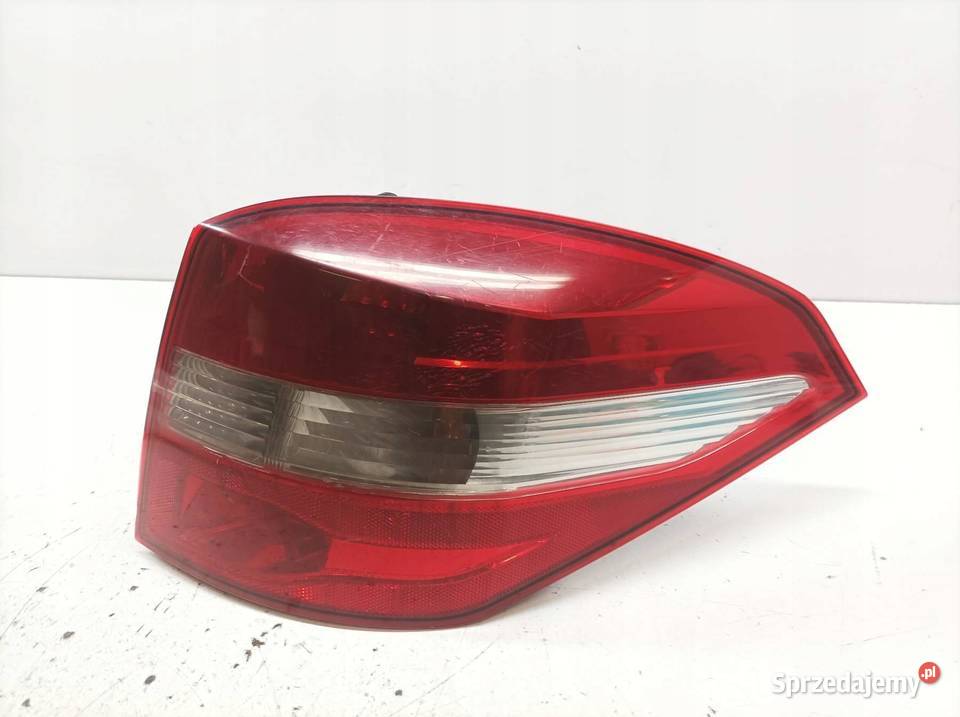 LAMPA TYŁ PRAWA KOMBI Renault Laguna III 2007