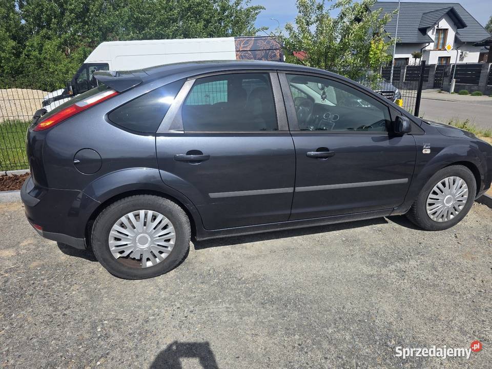 Ford Focus Hatchback Ruda