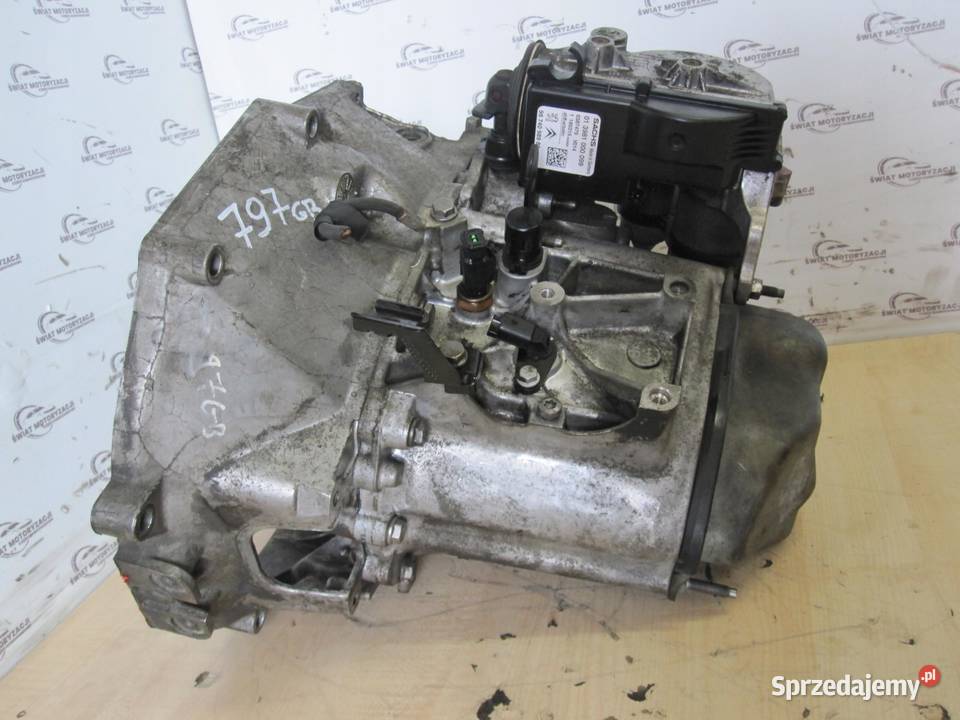 PEUGEOT 208 12 VTI HMZ HM01 82 skrzynia biegów Skrzynie biegów manualne sprzedam