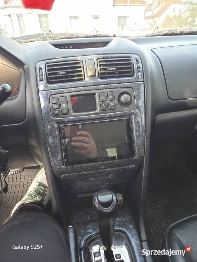 Mitsubishi Galant 25 v6