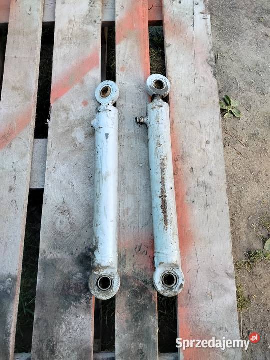 Siłownik hydrauliczny podnośnika Ursus sprzedam kujawsko-pomorskie Skarszewy