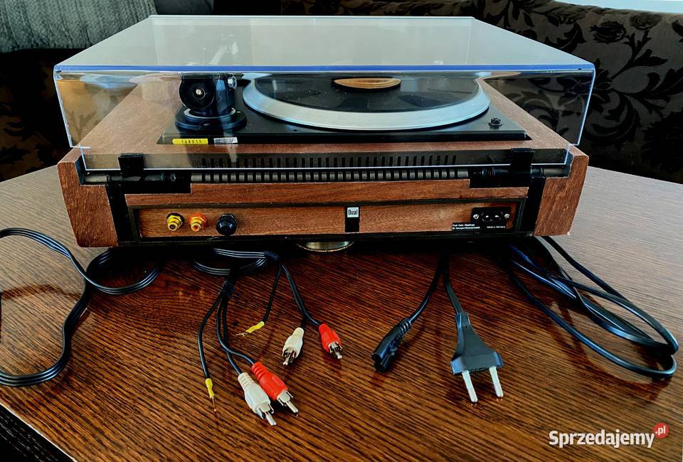 gramofon DUAL Audiophile Concept docisk nowa
