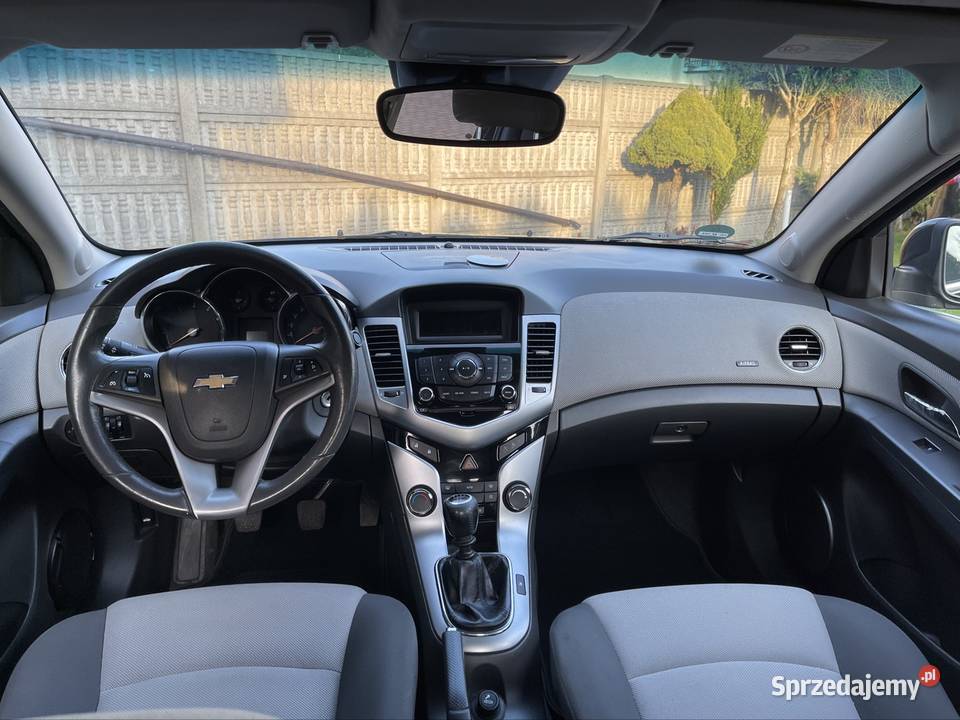 Cruze 18 benzyna nowy rozrząd nowa głowica 141 sprzedam