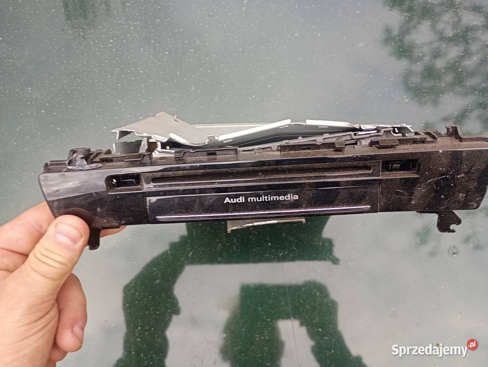 Audi A6 C7 NAWIGACJA CZYTNIK CD RADIO 4G0035666F mazowieckie Udrzynek sprzedam