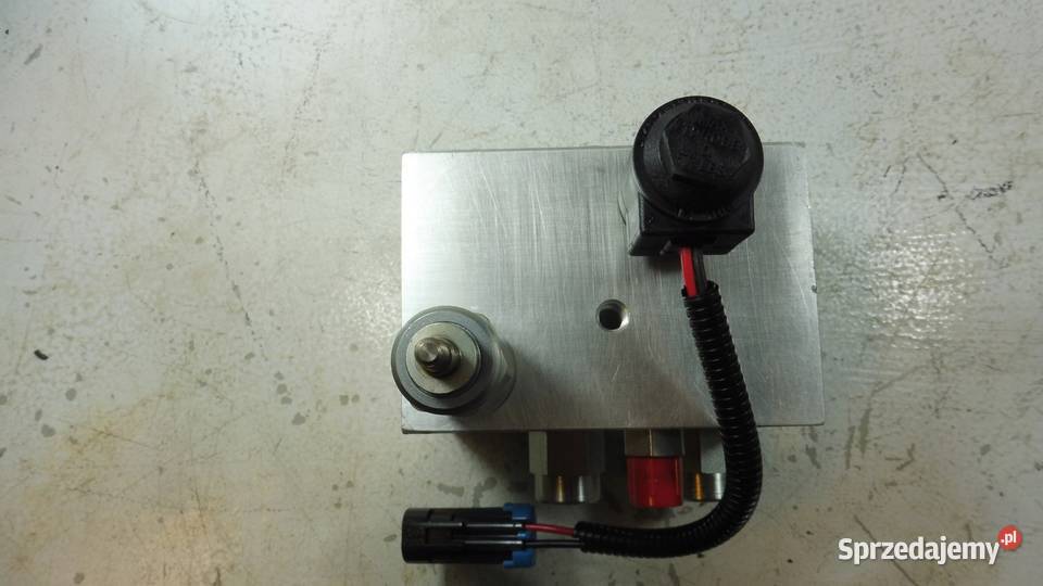 ELEKTROZAWÓR BLOK HYDRAULICZNY 665385 BOBCAT