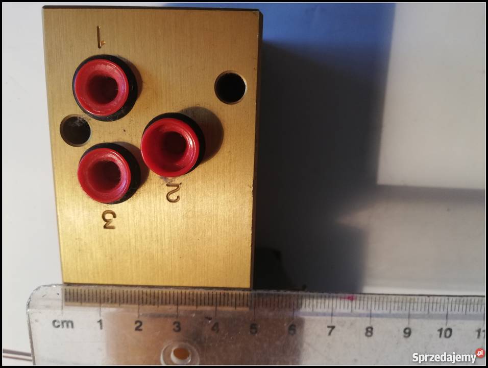 Sperry Vickers Lucifer 486063 Elektrozawór Dąbrowa Górnicza sprzedam