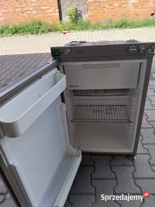 LODÓWKA DOMETIC RM4401 12V 220V GAS DO Kuchnia Do przyczep kempingowych Grzebowilk sprzedam