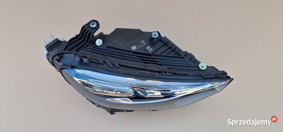 MERCEDES GLC W254 LAMPA REFLEKTOR LED DIGITAL Lampy przednie Bieleń sprzedam