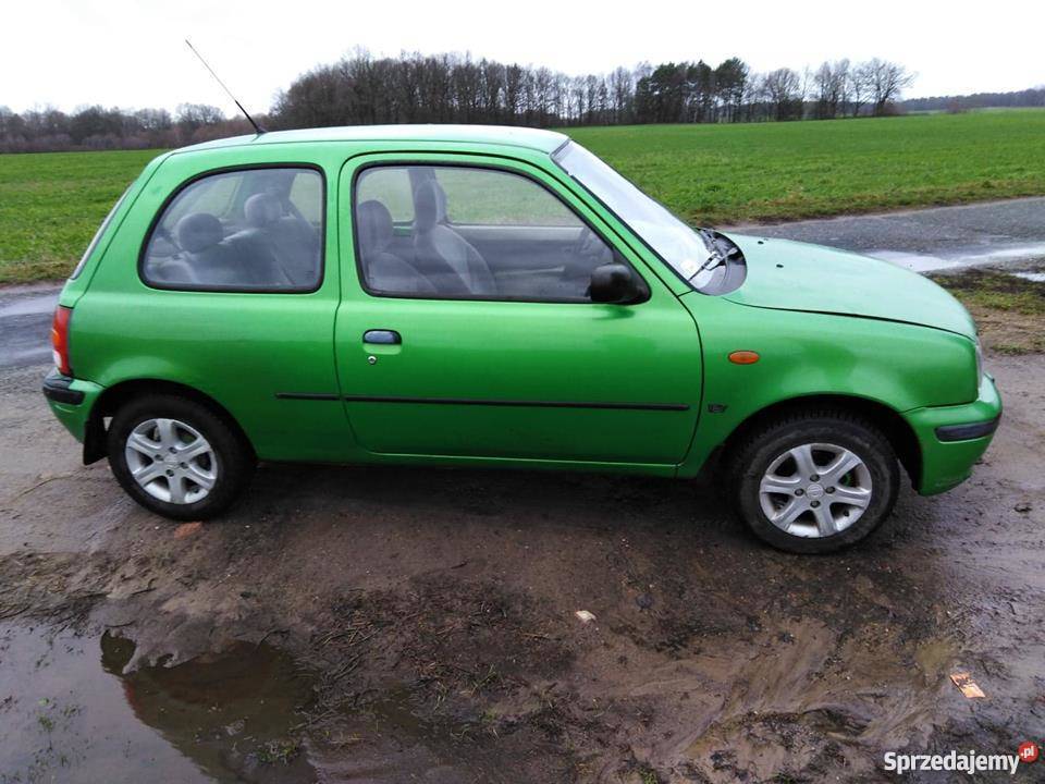 Nissan Micra 10