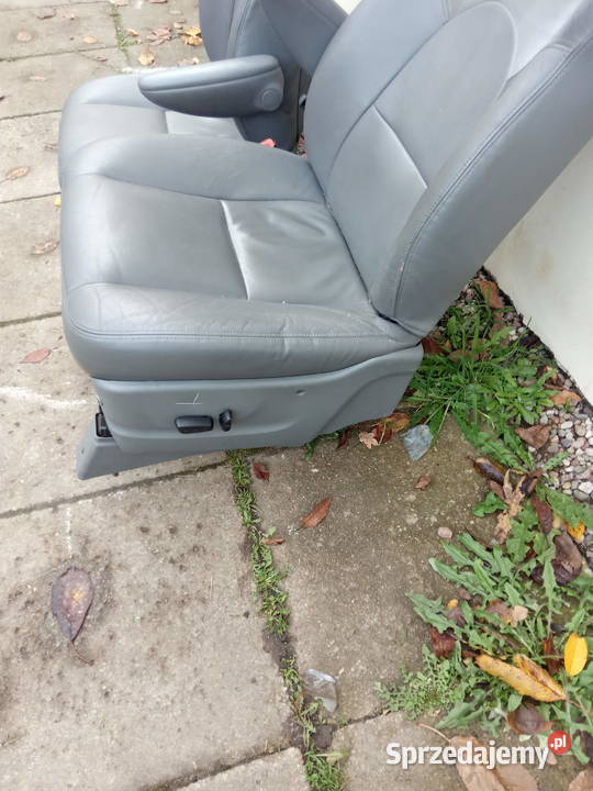 CHRYSLER GRAND VOYAGER komplet foteli skóra osobowe pomorskie Kobylnica