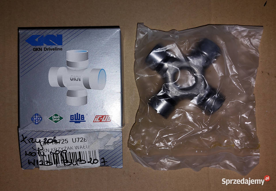 Krzyżak wału Mercedes Benz 207D W123 Zestawy naprawcze