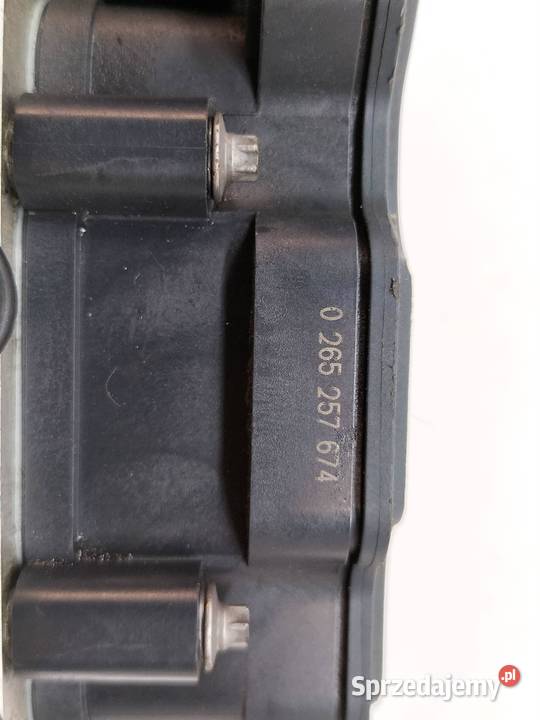 POMPA ABS 6C0907379R 6R0907379BA 6C0614517R osobowe
