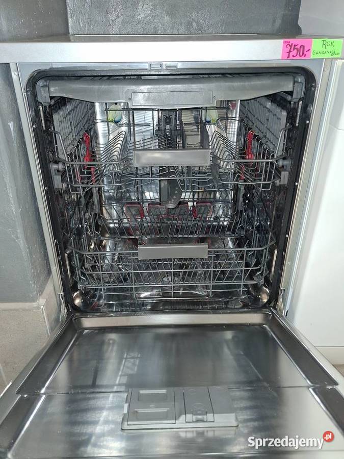 ZMYWARKA WOLNOSTOJĄCA WHIRLPOOL